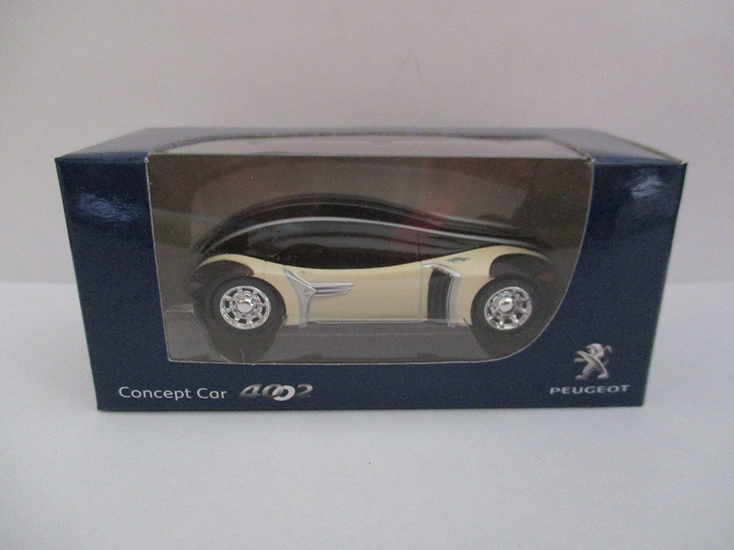 ミニカー NOREV Peugeot 4002 1/64 4002 peugeot's adventure museum